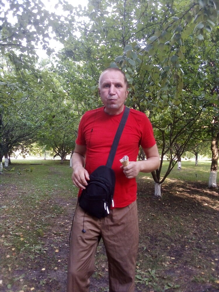  ,   Sergei, 46 ,   ,   , c 