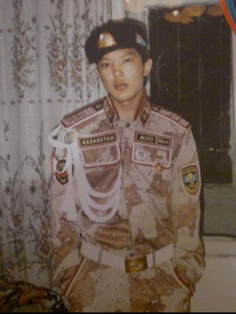  ,   Bauyr, 40 ,   ,   