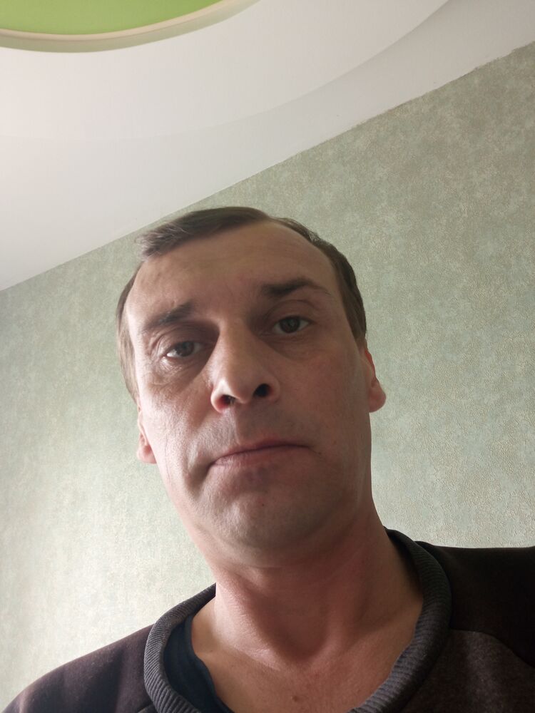  33804702  , 35 ,    