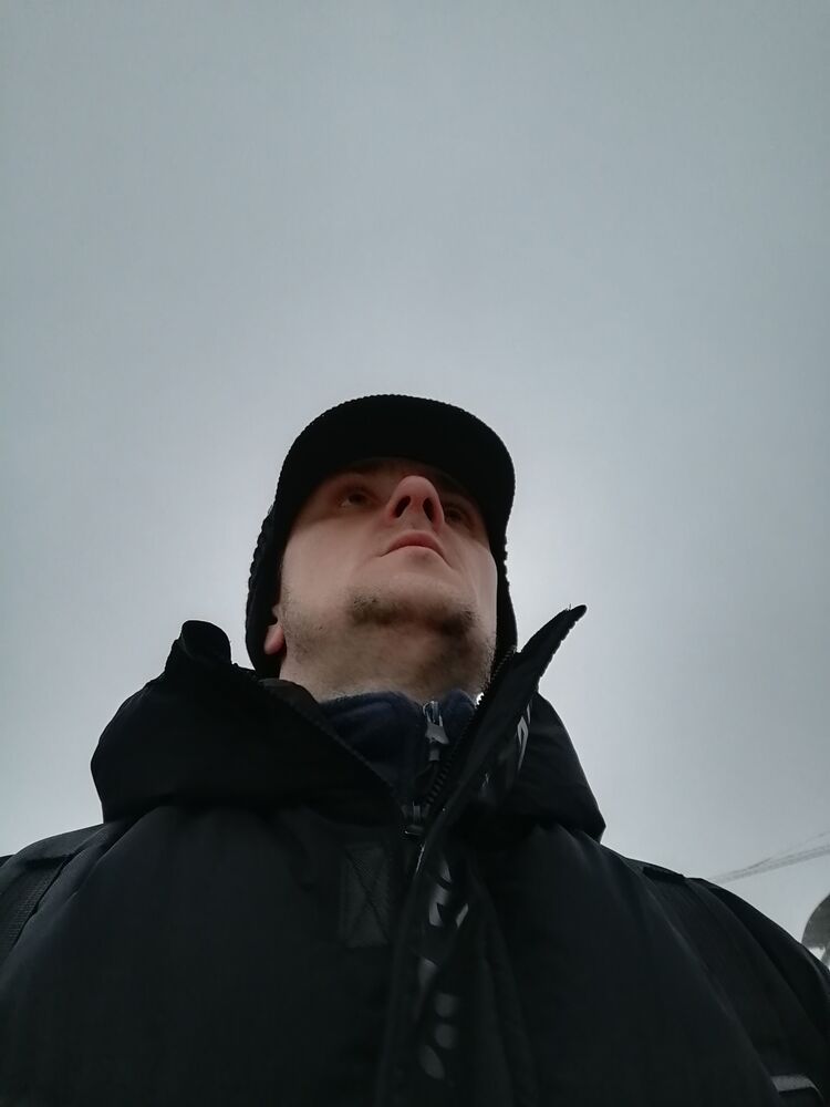  49844652  , 40 ,    