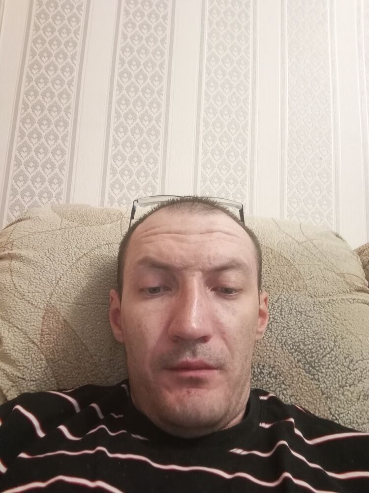  46165072  , 33 ,    