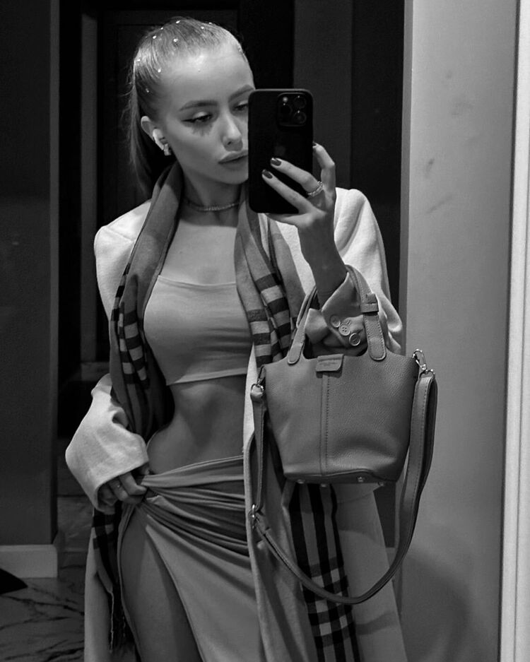 ���������� �����-���������, ���� ������� Angelina, 22 ����, ������������ ��� ������, ����� � ���������