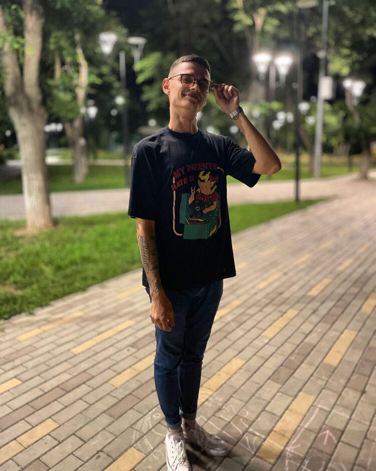  37867222   , 29 ,    