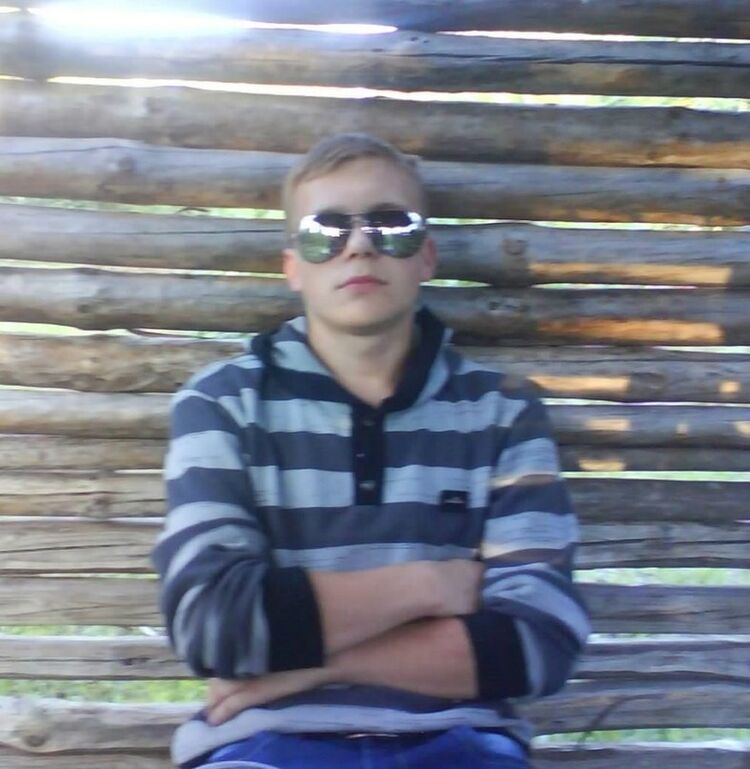  12385432  , 32 ,    