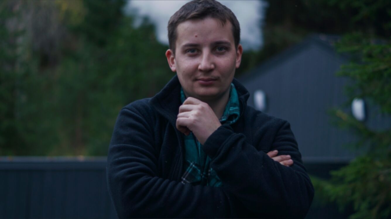  54134652  , 28 ,    -