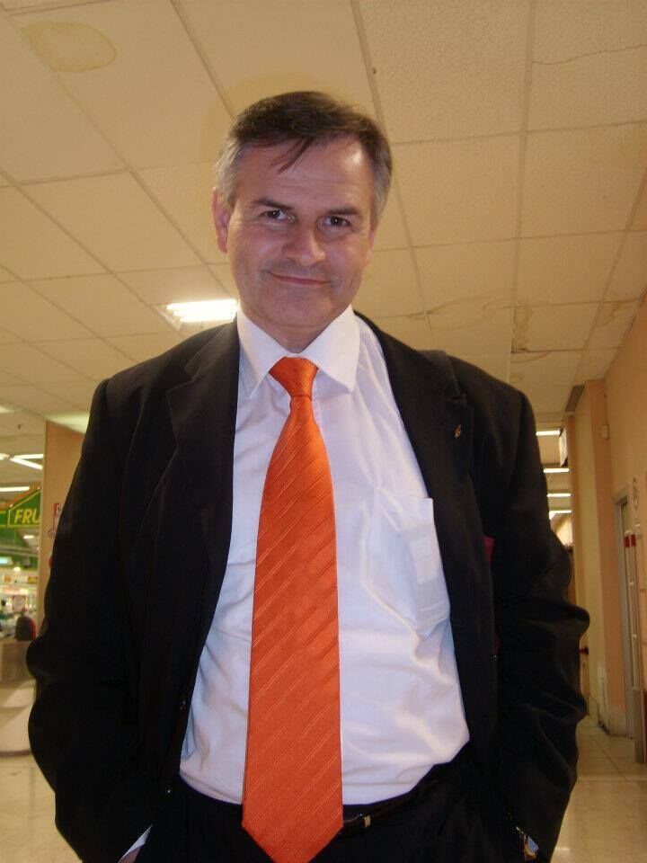  33989752  , 62 ,    Haren
