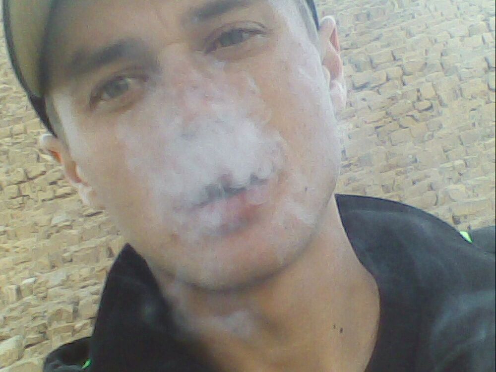  22951632  , 37 ,    