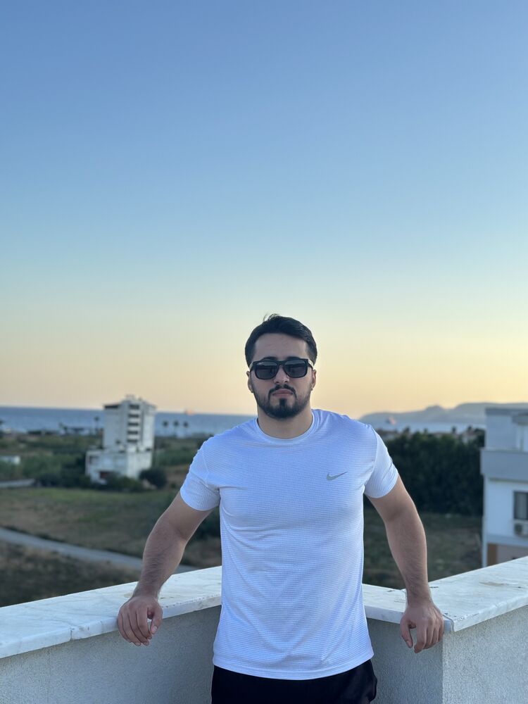  ,   Suleyman, 31 ,   ,   