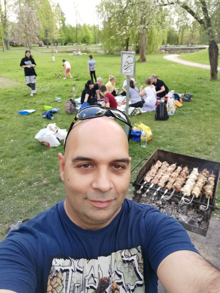  -,   Aleksandar, 47 ,   ,   