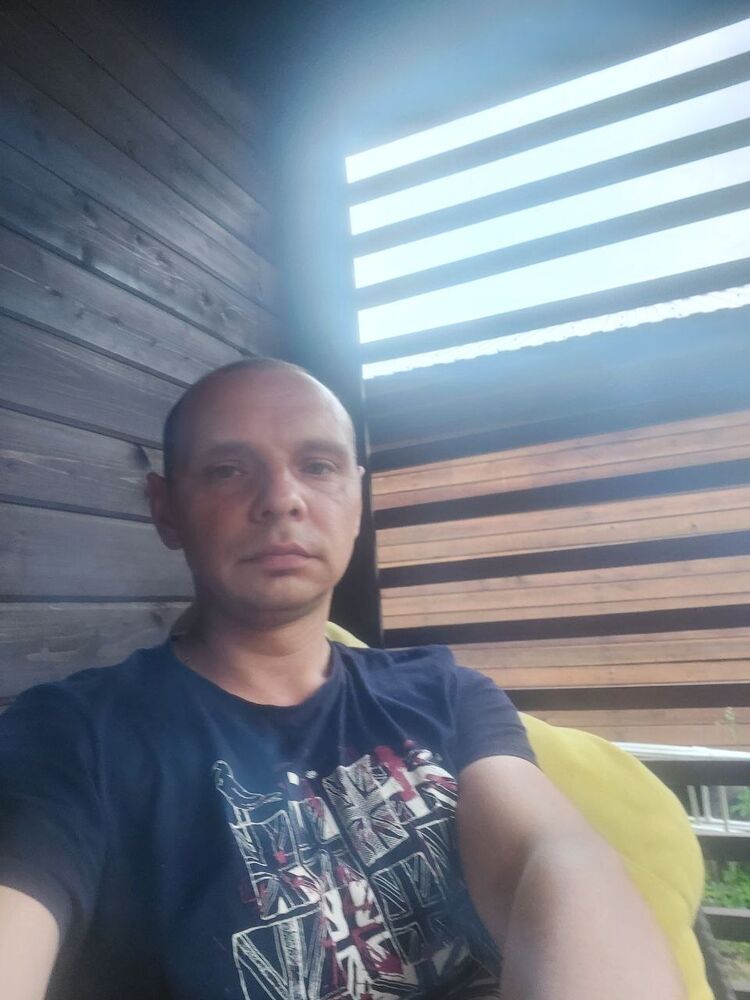 ,   Alex, 36 ,   ,   