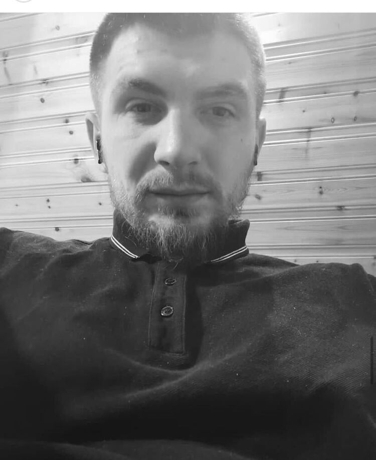  ,   Rusel, 28 ,   ,   