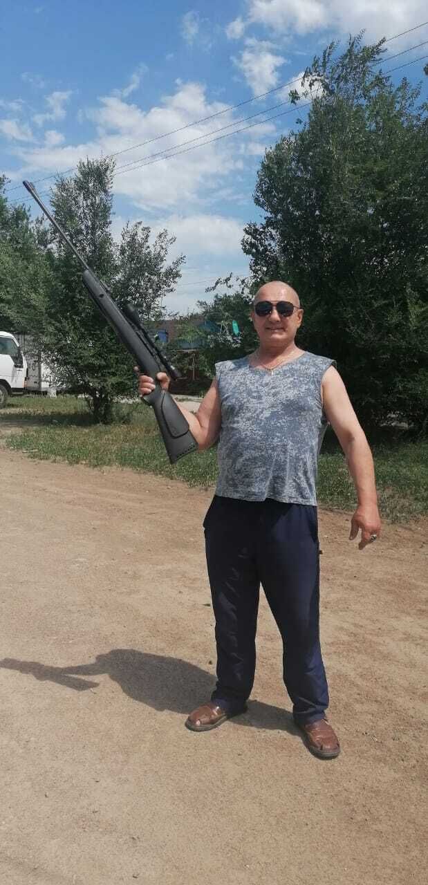  28483342  , 60 ,    
