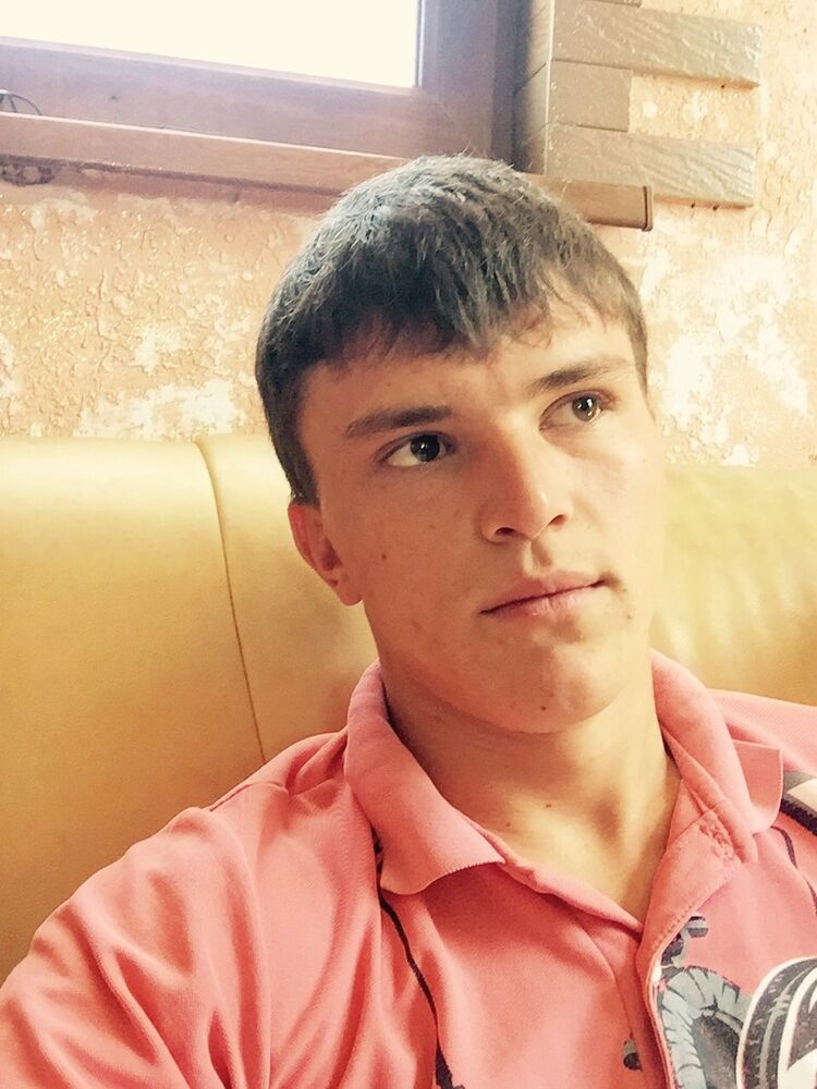  6260642  Stanislav, 29 ,    