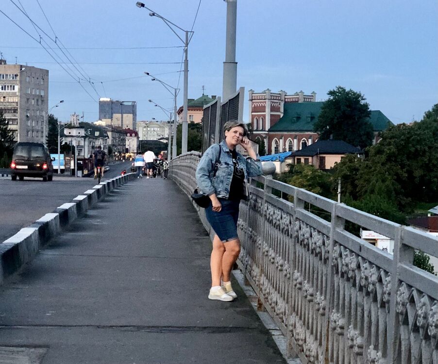 52337392  Svitlana, 46 ,    