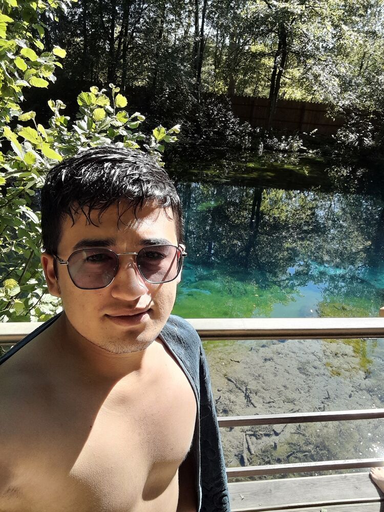 ,   Wolf, 23 ,   ,   