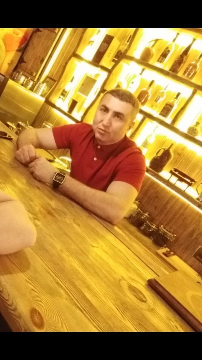  17964802  Samir, 35 ,    