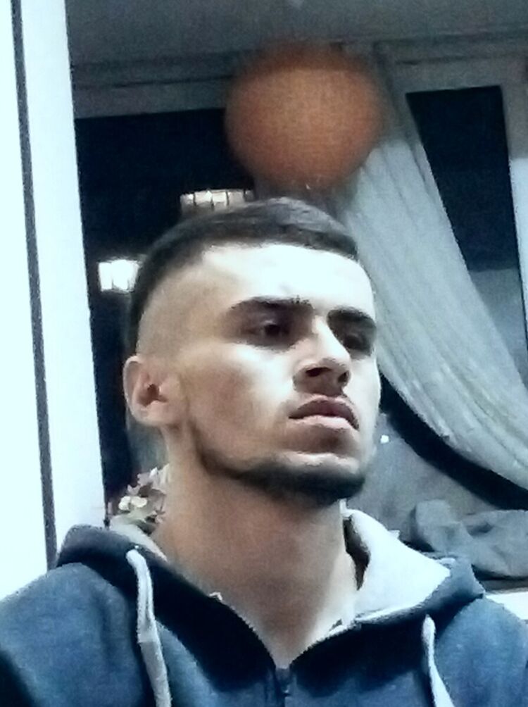 19929192  , 27 ,    