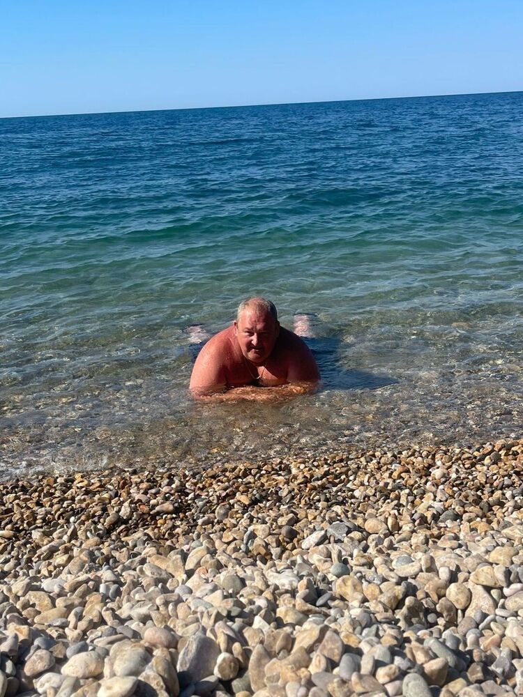  53702572  Alexey, 56 ,    