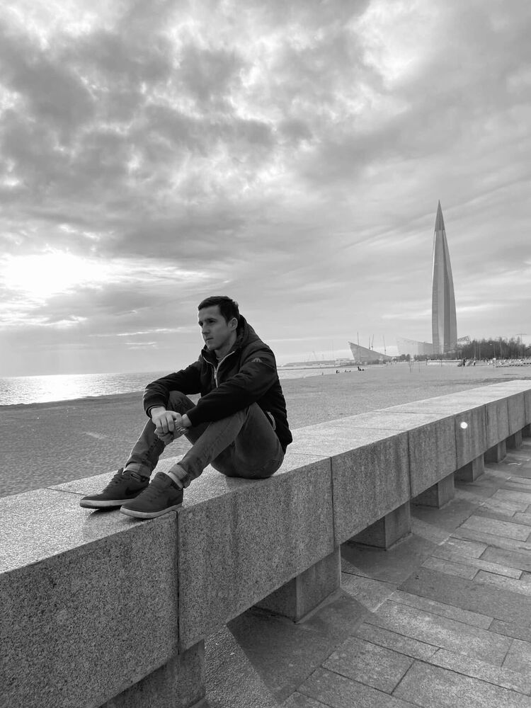  31702652  Vladimir, 26 ,    -