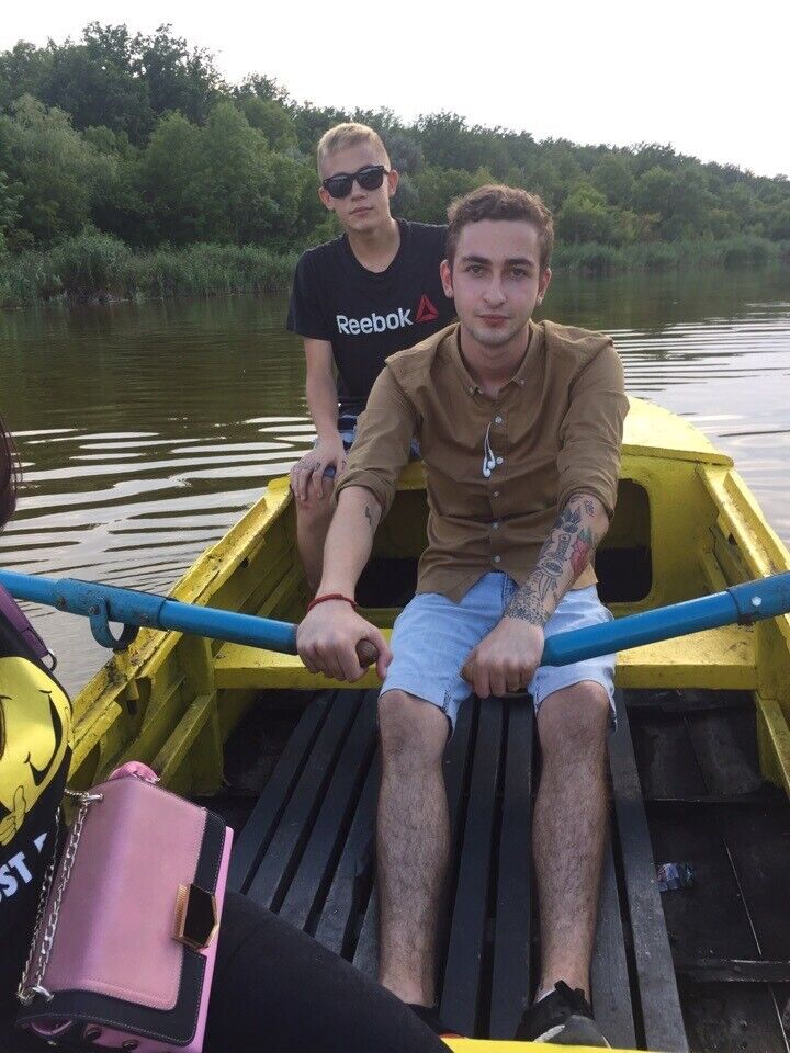  ,   Lennart, 24 ,   ,   , c 