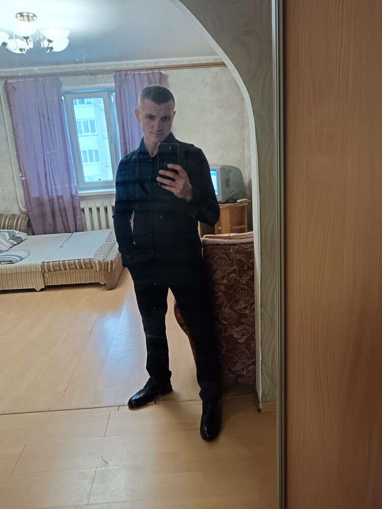  51264172  Mikhail, 29 ,    -