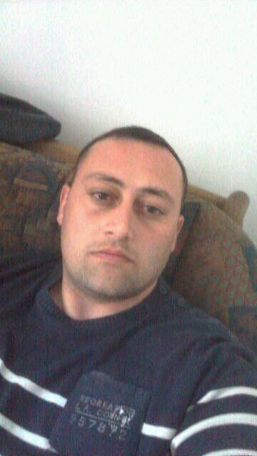  6808922  Misho, 38 ,    