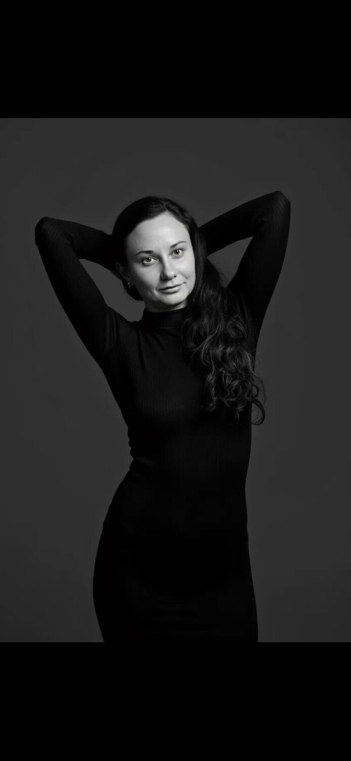  52119122  ViKi, 42 ,    