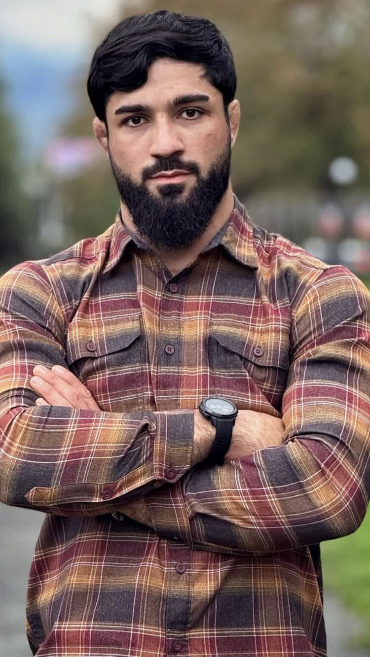  54025822  Alfredo, 40 ,    