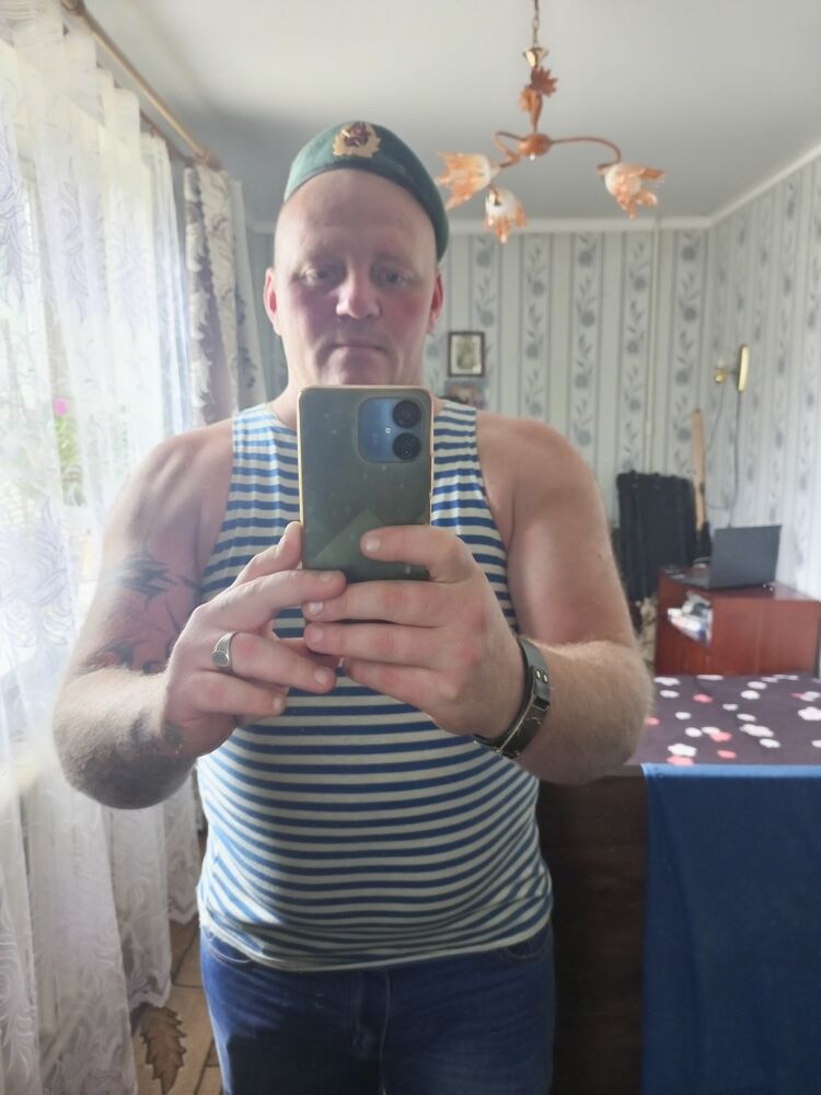  37359752  , 39 ,    