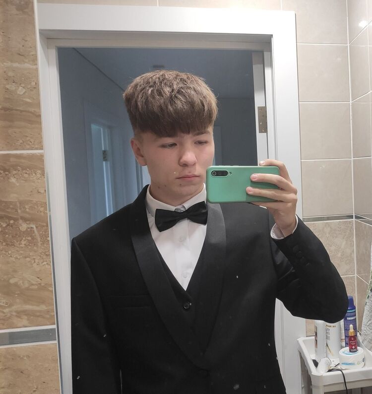  48292722  , 19 ,    