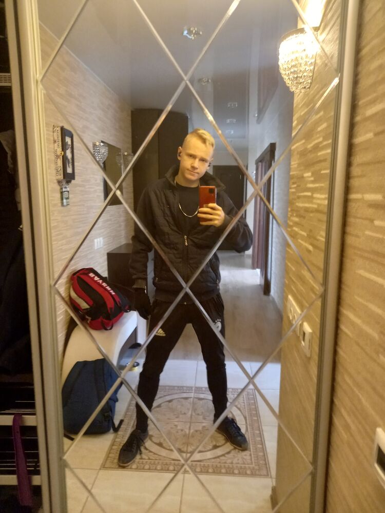  31036552  , 23 ,    -