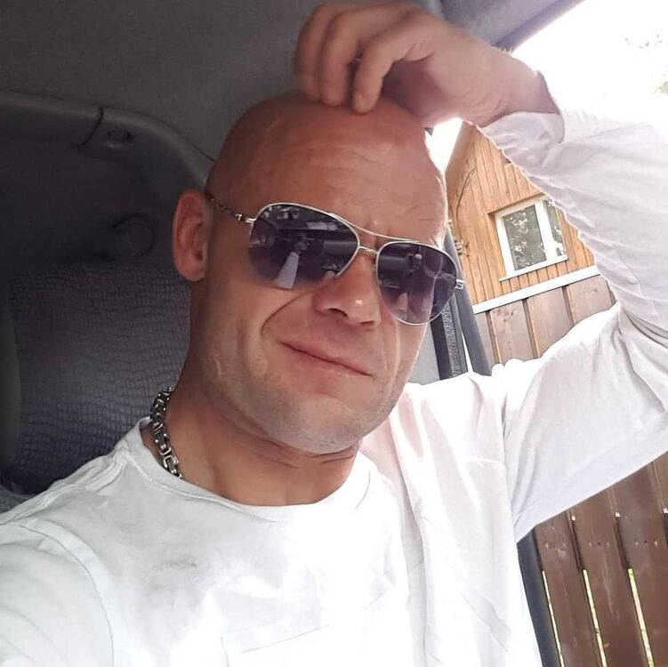  ,   Marko, 49 ,   ,   , c 
