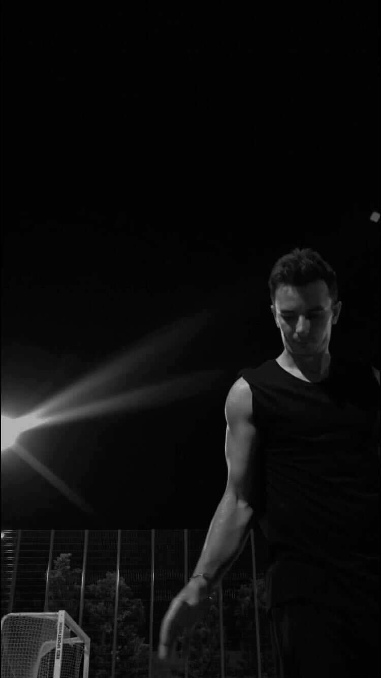  26233182  Aesthetic, 32 ,    