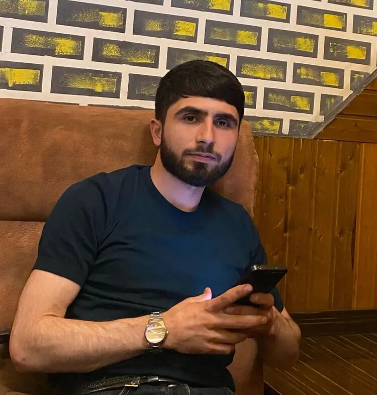  ,   Kamran, 27 ,   ,   