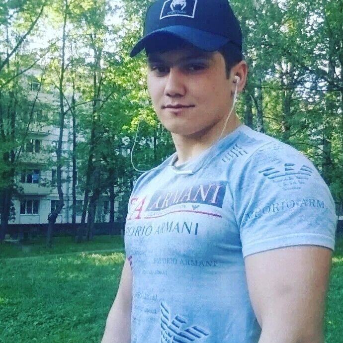  ,   Umidjon, 30 ,  