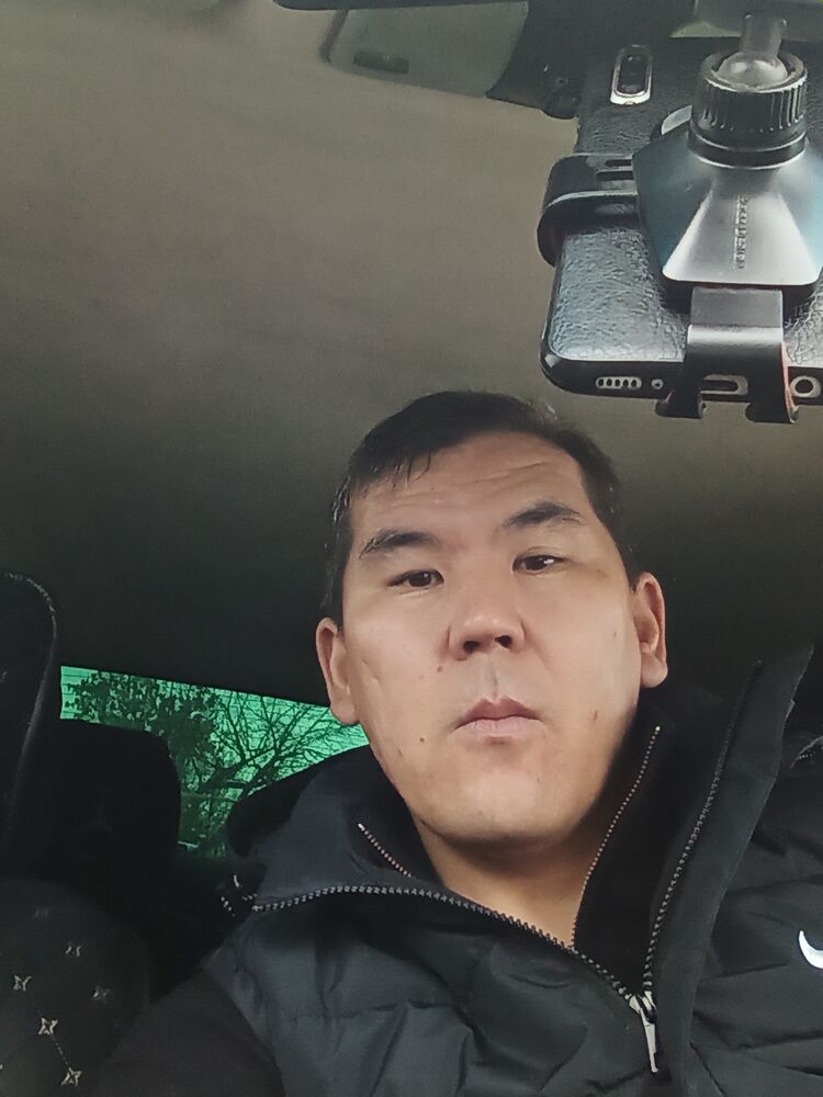  48225622  , 43 ,    