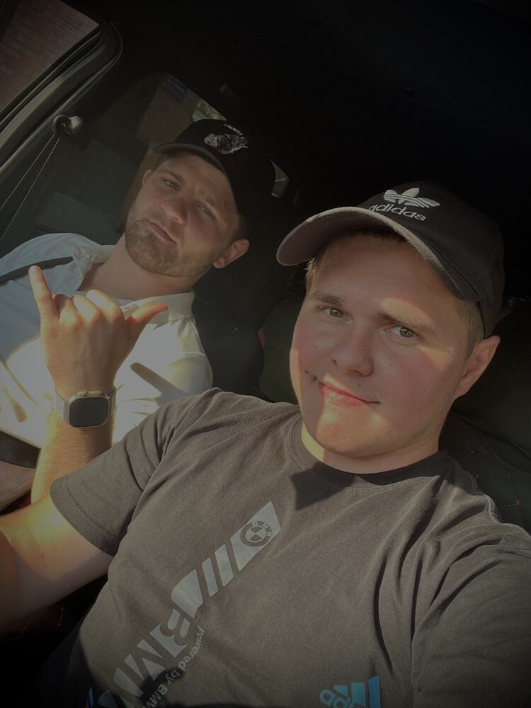  44730322  , 28 ,    --