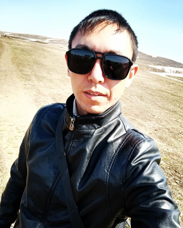  -,   Nomad, 30 ,   ,   , c 