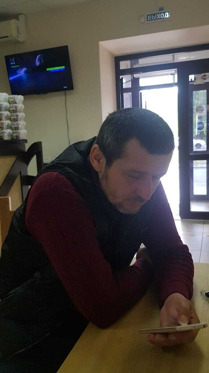  20381062  Murad, 45 ,    