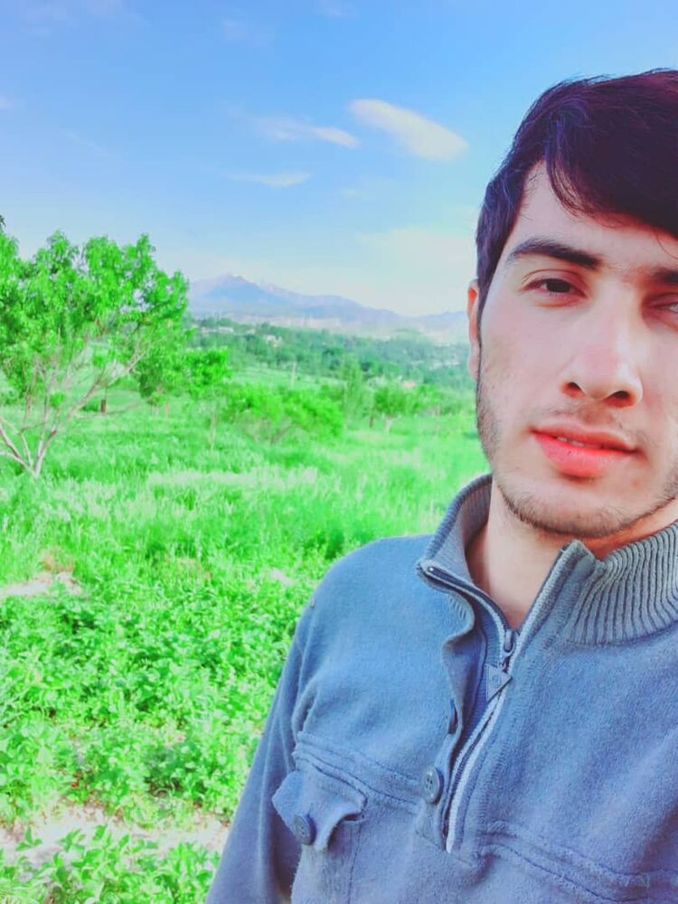  ,   Buzurg, 24 ,   ,   