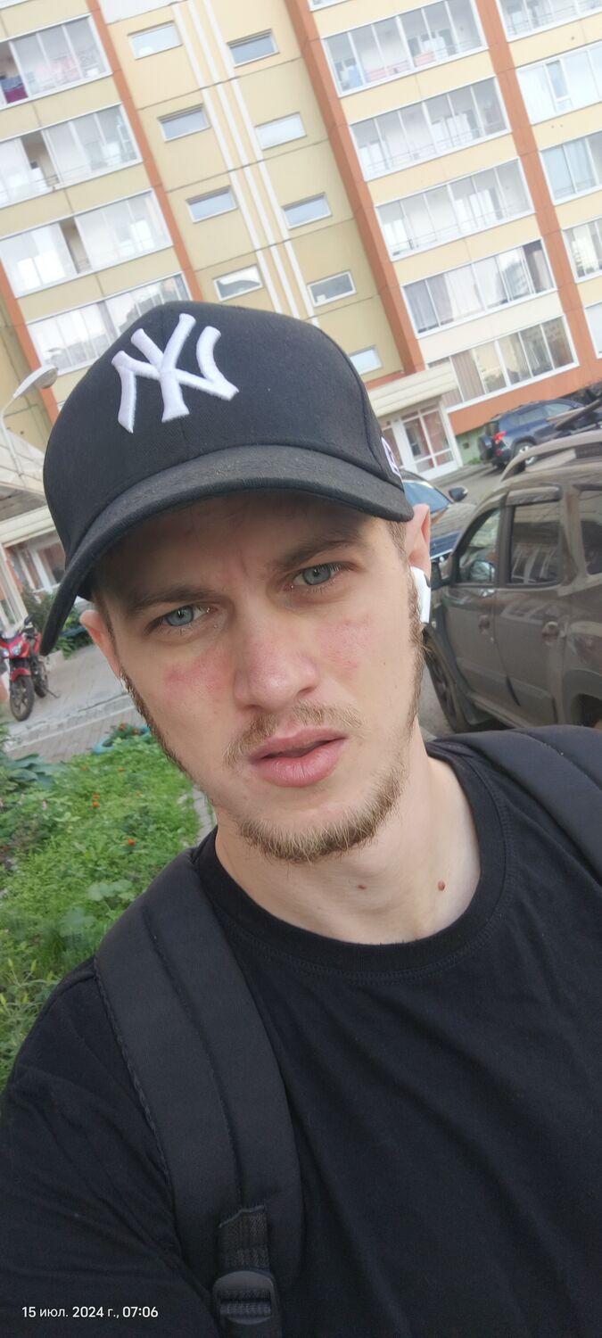  49212362  Igor, 30 ,    