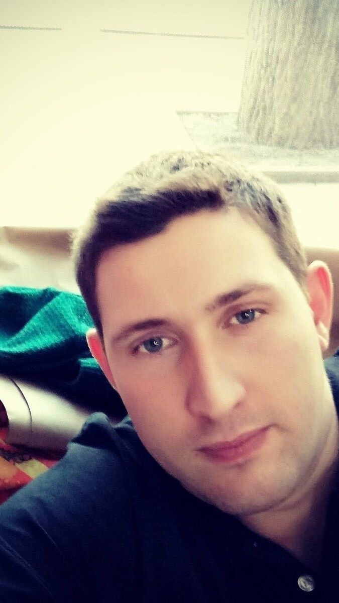  ,   Nikola, 31 ,   