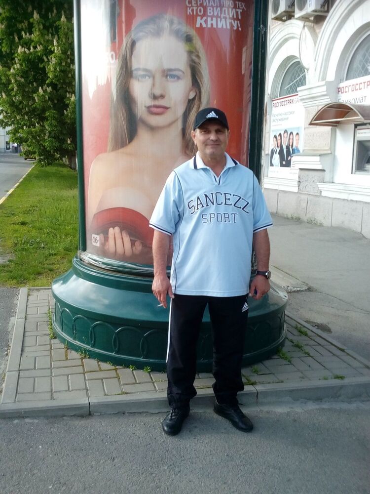  12436772  Oleg, 59 ,    