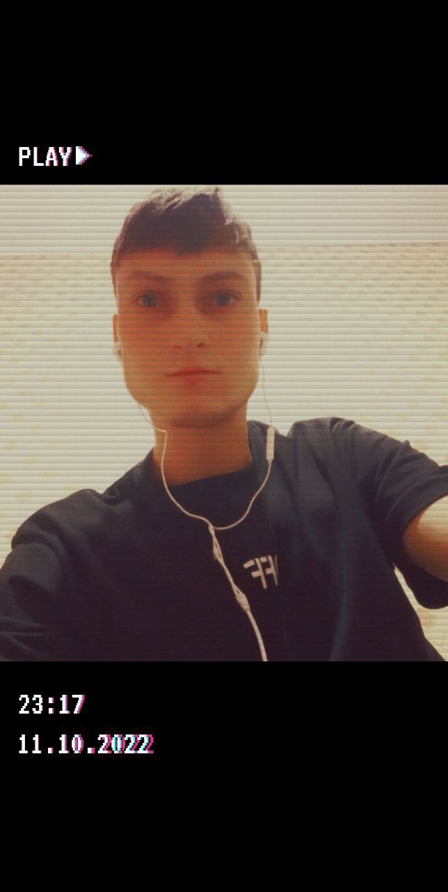  29885942  Alexander, 26 ,    