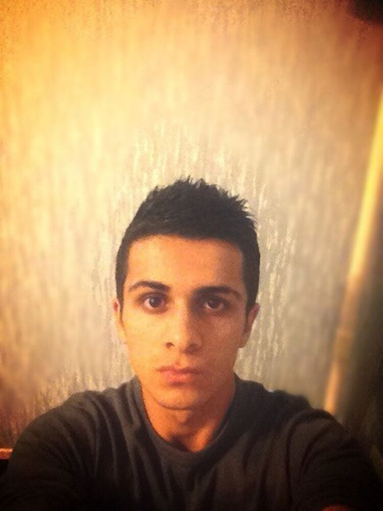  5962882  Mekhron, 29 ,    