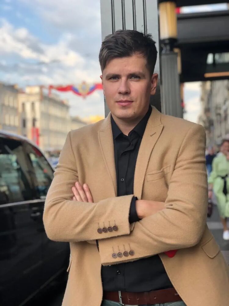  28331772  , 36 ,    -