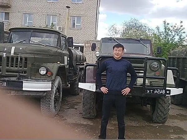  44426232  Adalanik, 34 ,    