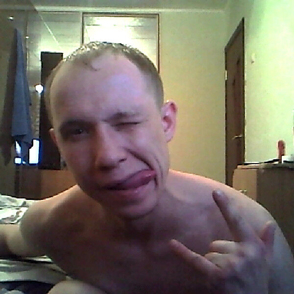  6492222  Kyznecov, 39 ,    