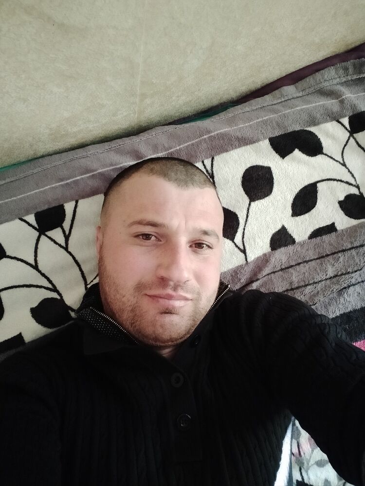  22998772  , 43 ,    