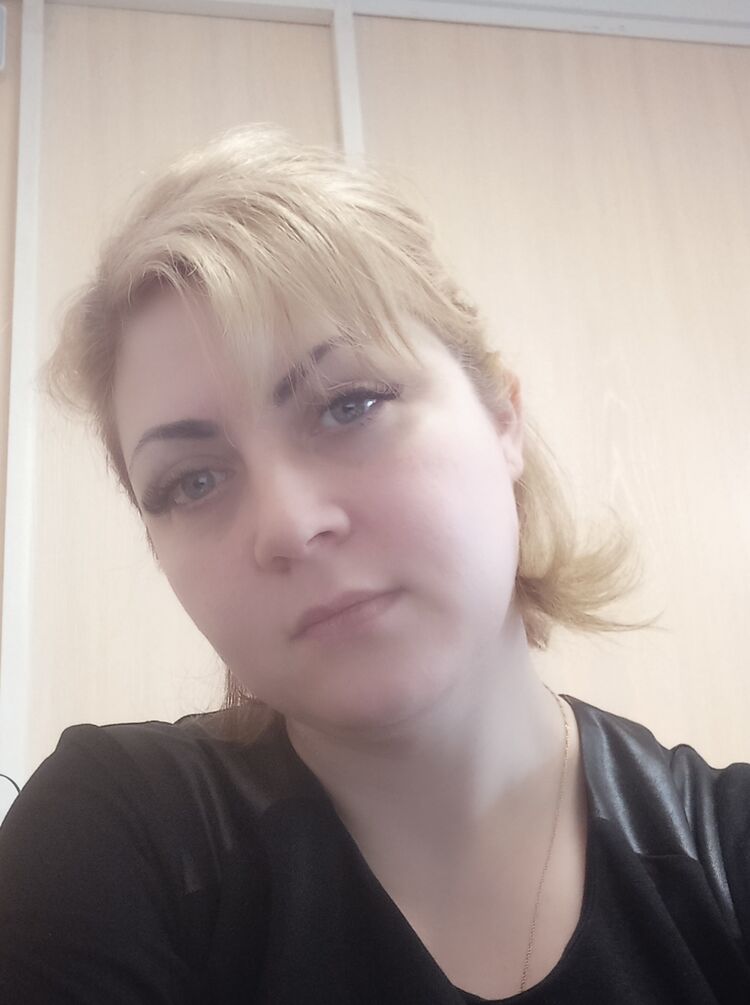  ,   Elena, 38 ,   ,   
